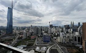 Lucentia Residence High Floor With Nice View